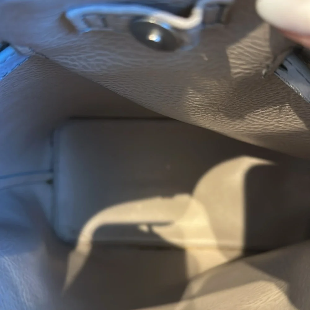 Matt & Nat Koala bucket Bag - Picture 8 of 11